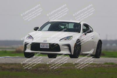 media/Jan-25-2026-Speed Ventures (Sun) [[0f6c16c17e]]/Yellow/Session 1 (Sweeper)/